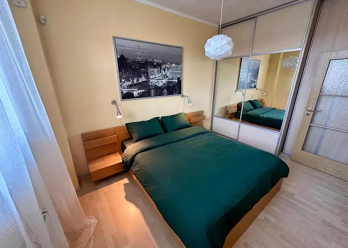 Apartment Ceskomoravska - O2 Arena Prague