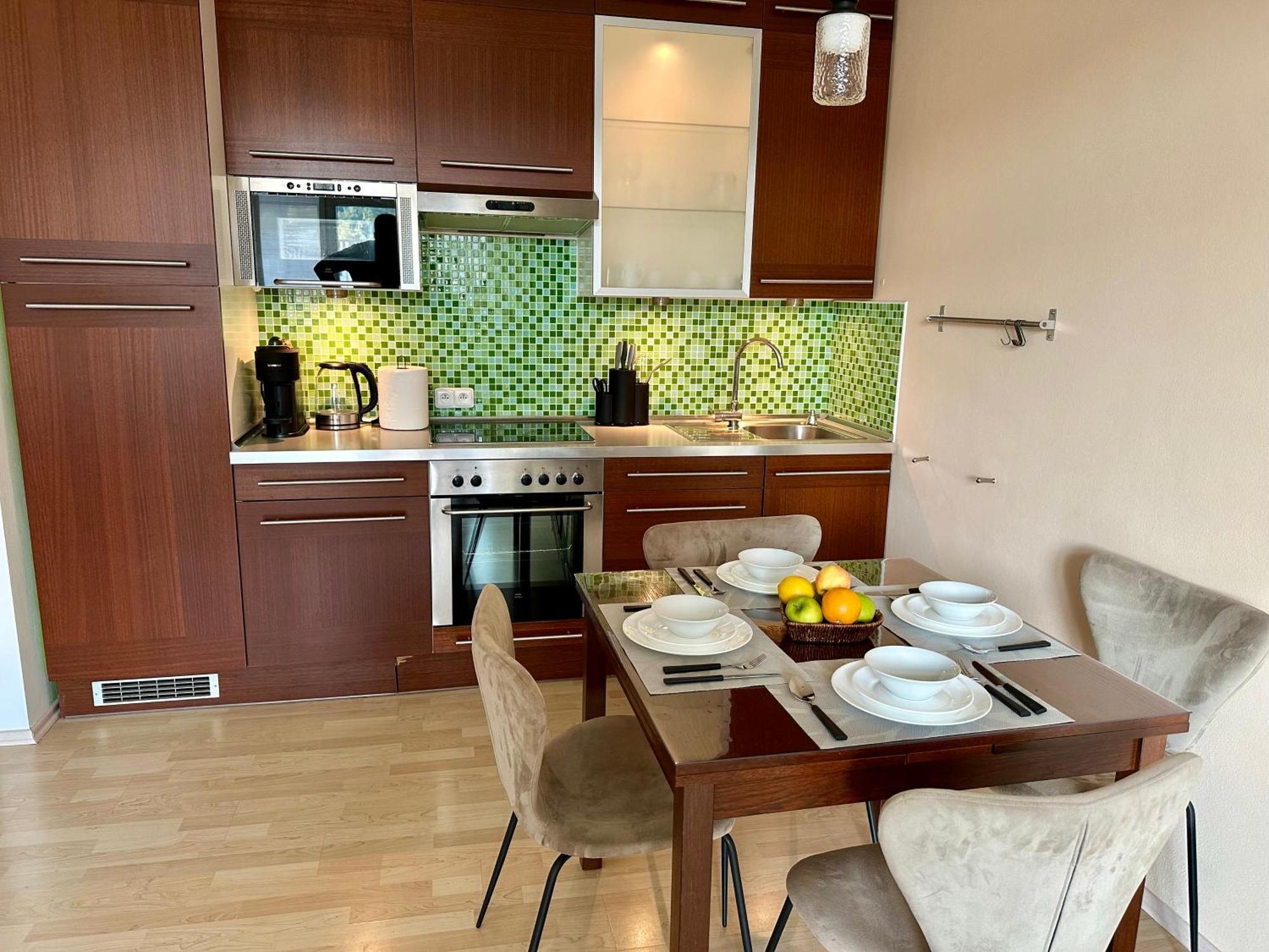 Apartment Ceskomoravska - O2 Arena